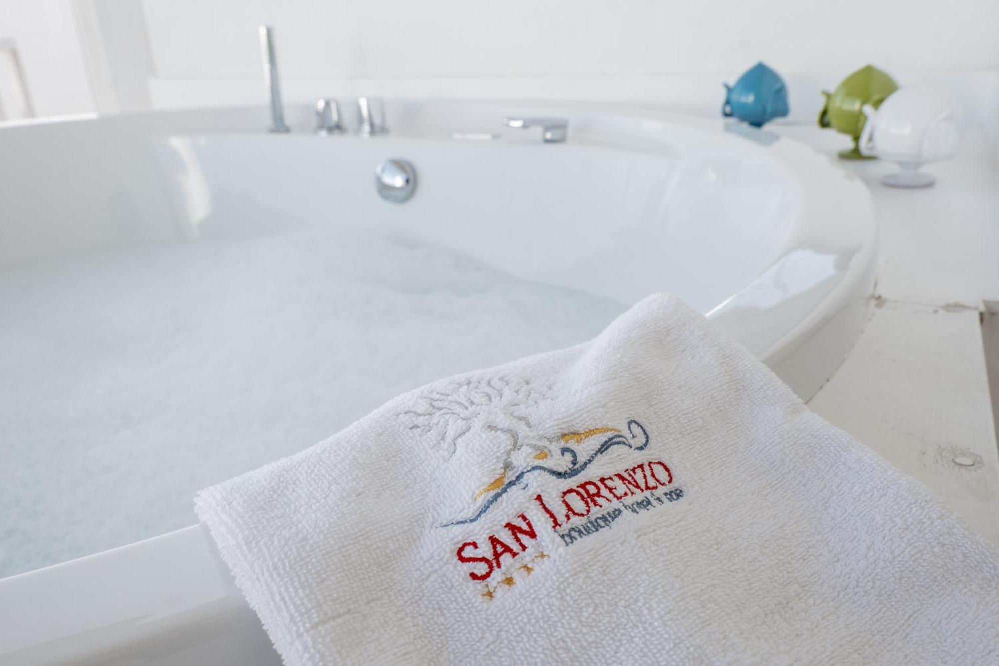 Suite Spa Bath