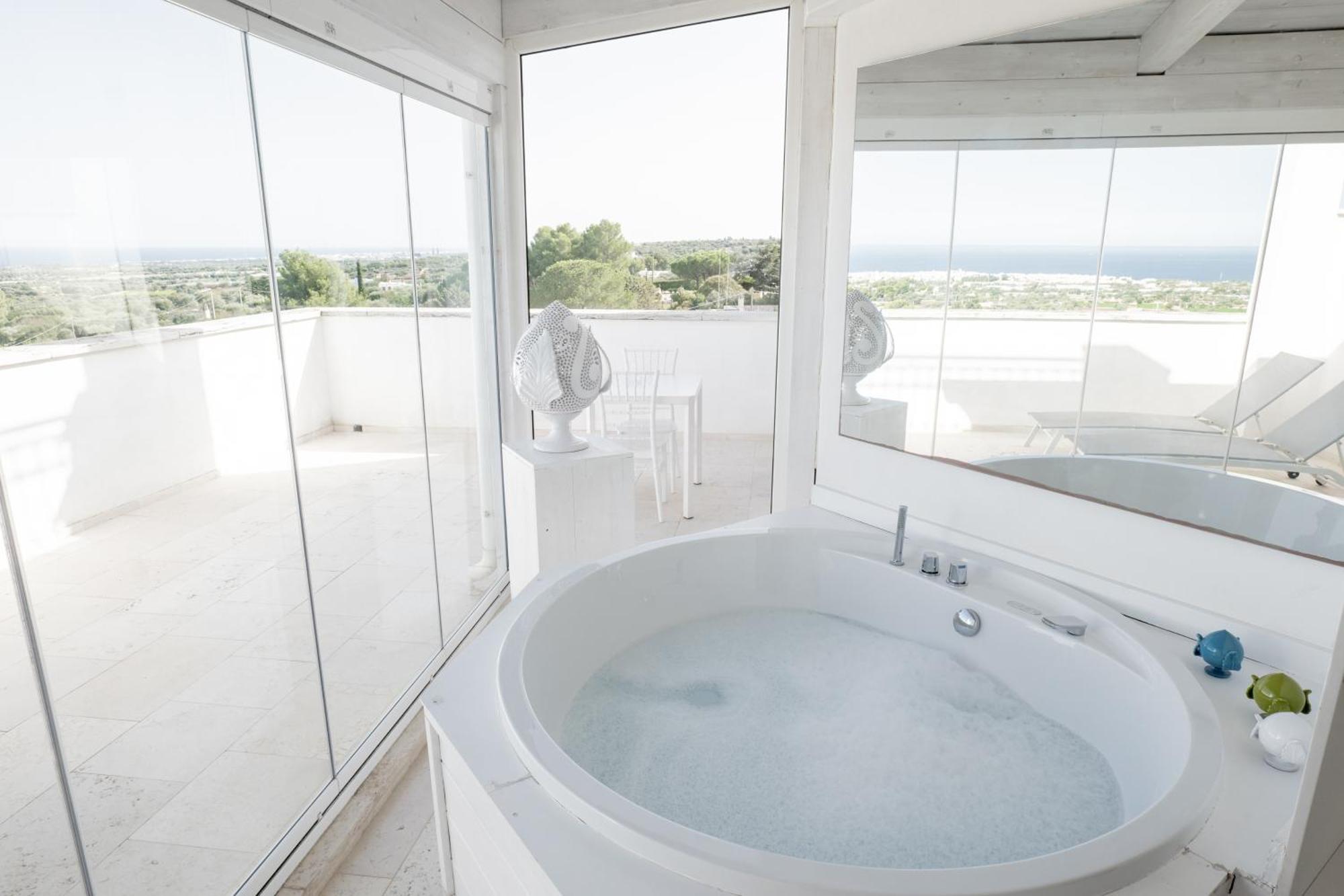 Suite Spa Bath